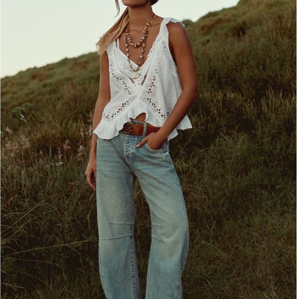 NWOT We The Free Good Luck Mid-Rise Barrel Jeans in Kismet